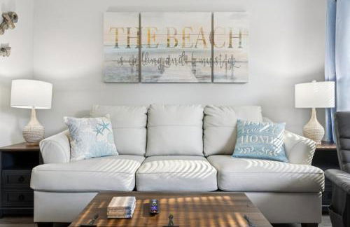 Spacious Beach Styled Oasis 3BR 2BA Pet Friendly - Foto 32