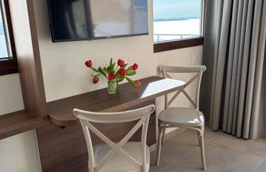 Baobloom by the sea in the heart of Thessaloniki - Foto 41