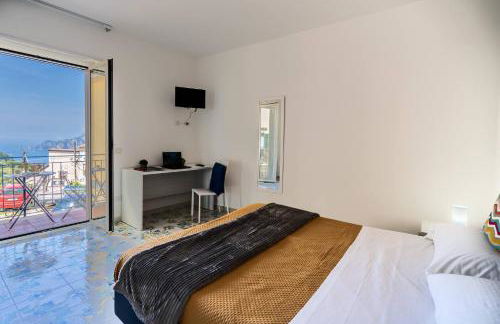 Blue Bell Residence - Amazing Capri view - Photo 12