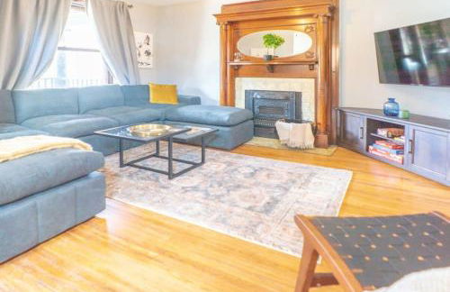 Elegant Shaw 5BR with Comfort in Mind ABODEbucks - Photo 6