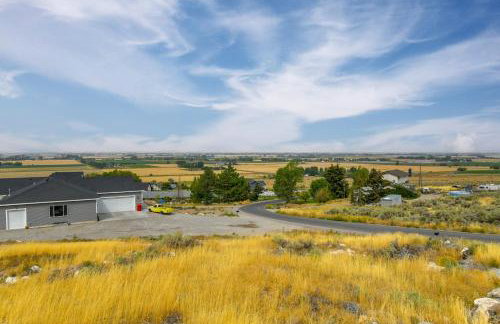Balcony and Stunning Views Airy Apt in Idaho Falls - Foto 3
