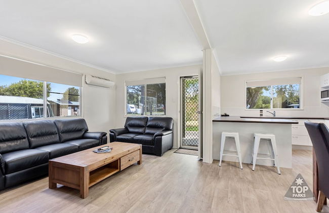 Tin Can Bay Tourist Park - Photo 9