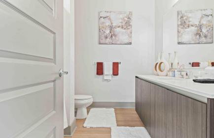 NEW! ChateauOasis PenthouseViews KingBed - Foto 27