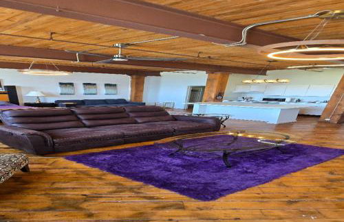 Detroit MotorCity Riverfront Loft - Foto 3