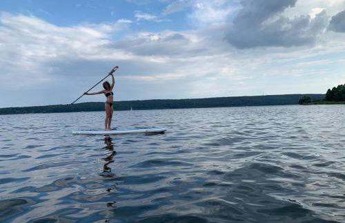 Stylisches See-Studio mit Badezugang & Garten - Photo 10