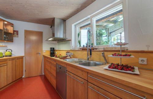 Ferienhaus Dornstetten: Sonniges Design Haus: Kamin, Sauna, Hot Pot, Zaun - Foto 12