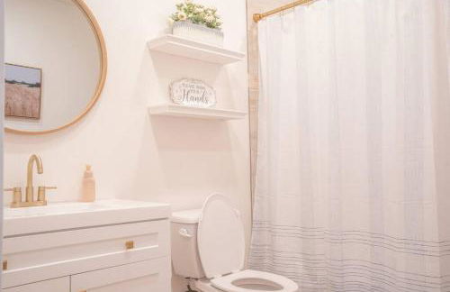 Rustic Gold Retreat - Foto 29