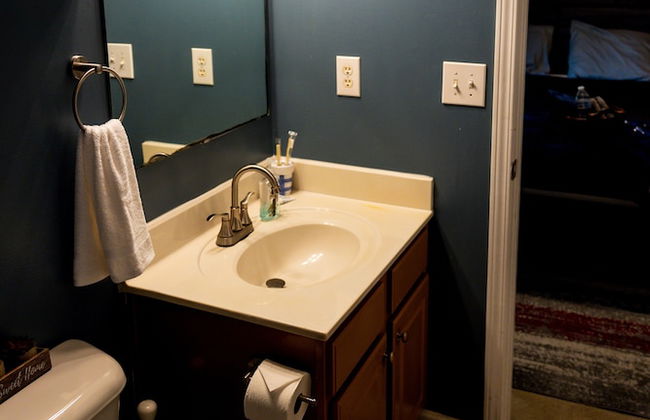 Amazin Lrg 3 Bed house w/ King bed - Foto 47