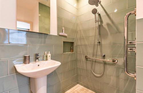 Finest Retreats - The Coach House at Tybroughton - Photo 40