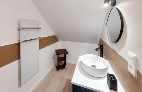 4 Bedroom Amazing Home In Plouézec - Foto 29