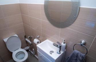 Family & Contractors 3 BR Bungalow Cot Garden Netflix Coffee Station - Foto 28