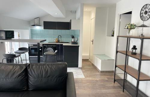 017 CHIC & COSY F2 53m2 HYPERCENTRE WIFI SMART TV NETFLIX - Foto 22