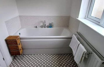 The Green House Durham Large Family & Contractor Stay Sleeps 12 with Ample Parking - Foto 21