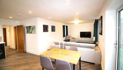 2 Bed Bungalow - Parking - New Build - High End Furnishings - Wheel Chair Accessible - Large Enclosed Garden - Dog Friendly - Foto 4