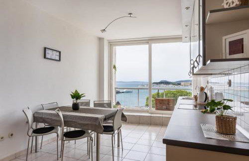 5th FLOOR Apartment- Harborview - Photo 13