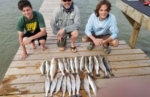 Cozy Coastal Retreat - Foto 36