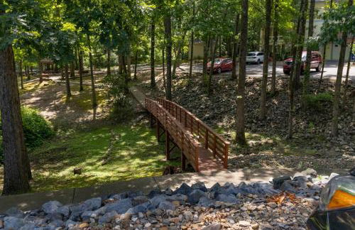 What-A-View HSV - Serene Lakeside Town Home - Foto 36