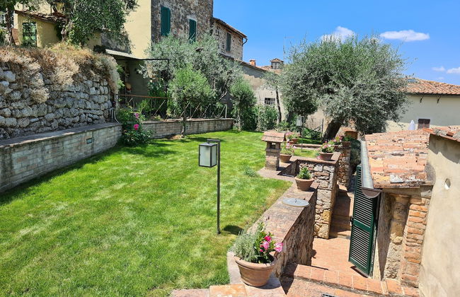 La Terrazza, Historic Tuscan Stone Residence With Garden and Terrace in Cetona - Photo 36