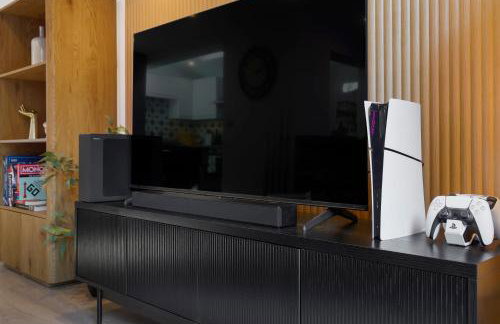 Designer Wandsworth flat -Hot Tub, PS5, Pool Table - Foto 15