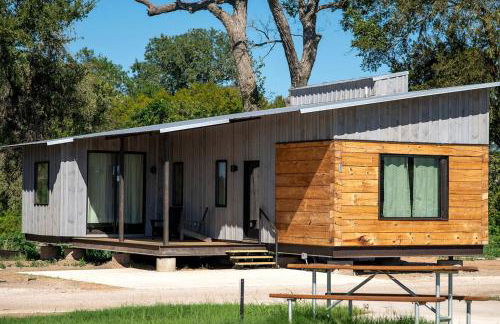 Cute Cabin Rental in Waco, for Wonderful Family Glamping in Texas - Foto 1