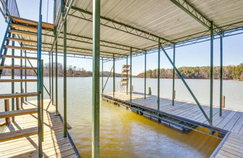 Lake Hartwell Retreat with 2-Tier Dock and Boat Slip! - Foto 33