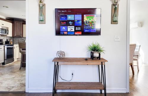 Spacious 2-BR 1-Bath King suite! - Foto 11