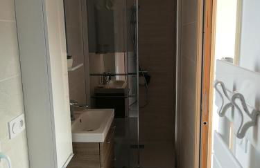 Gîte La Lancieutine Proche Plages 4 Personnes - Foto 11