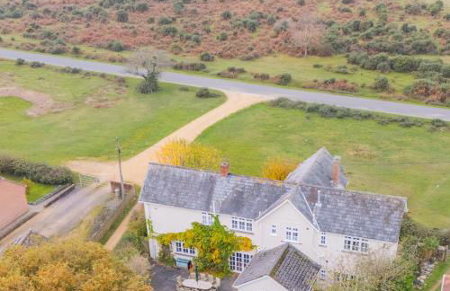 Beautiful Country House with Forest View & Garden - Foto 1