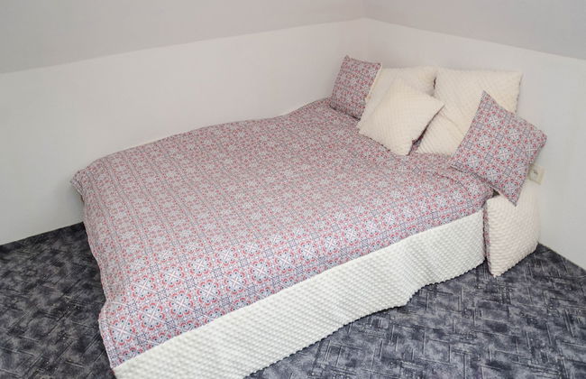 Apartment in a Stylish House in the Countryside Near the Sea - Photo 4