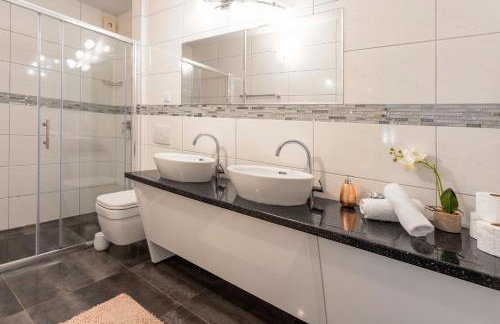 Apartments Ante 2 Hvar center, pool - Photo 37