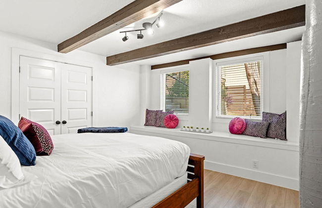 Style & Serenity - Steps Away From South Congress - Foto 7