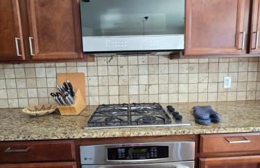 Renovated 4BR 6 Bed 3 and a half Bath Near DFW Airport - Foto 38