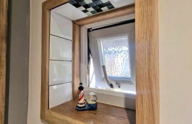 Beachside Bliss in Heart of Town - Foto 21