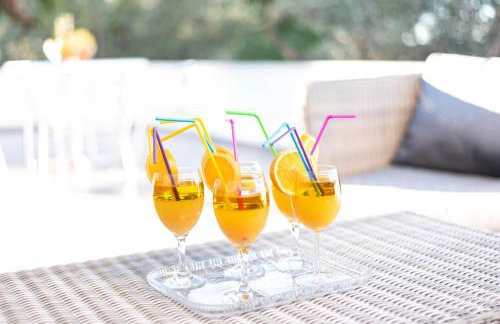 Amazing house W pool and big sunny terrace close to sea & beach - Photo 40