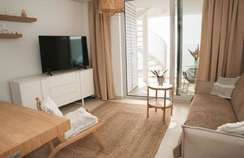 Panoramic Seaview Penthouse The Wave - Photo 19