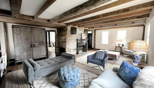 Historic Estate - 5 min to Mohawk Mt Ski Resort - Foto 2