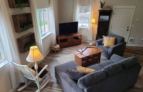 Stunning Mt Rainier Views!tahoma Ridge Cottage - Foto 8