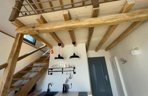 The Stone House - Photo 43