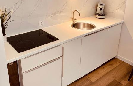 Gästehaus zur Uni Klinik Exklusives Apartment mit Küche und Badezimmer - Photo 21