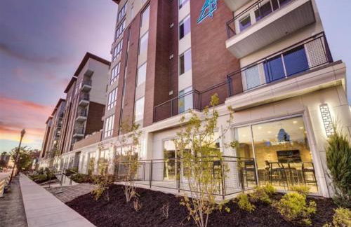 Charming Retreat in Heart of SLC - Foto 76