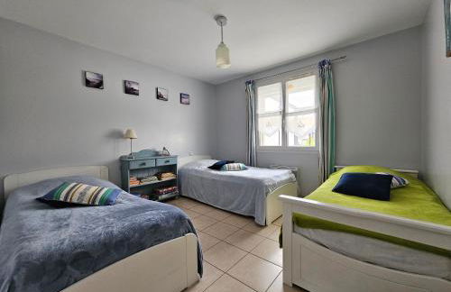 Maisonnette proche du bourg, 5 pers, jardin - FR-1-476-84 - Foto 10