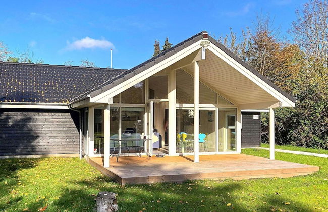 6 Person Holiday Home in Melby - Foto 13