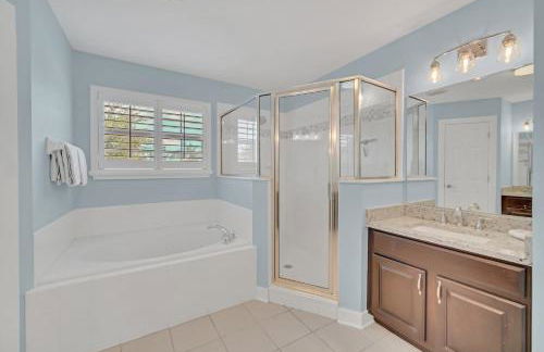 Completely Remodeled 5 Bedroom Disney Pool Home - Foto 27