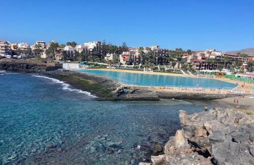 Cozy 3 Bedroom Townhouse - Foto 9