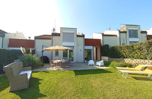 Villetta Rimini Relax Totale Giardino Recintato Parcheggio e Kit Bimbi - Foto 37