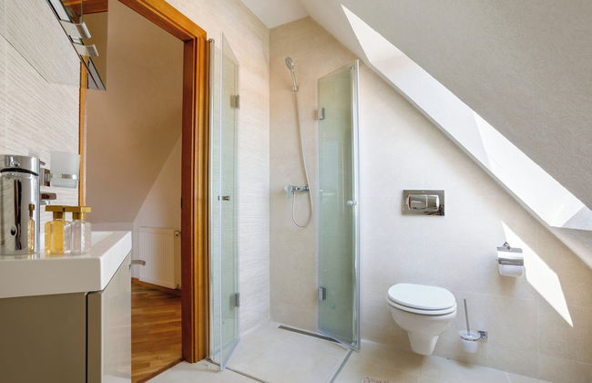 Aki Gray Apartment Serene Oasis - Photo 74