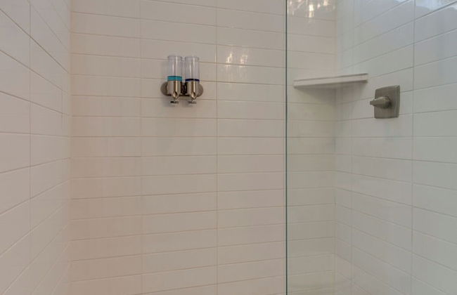 Record Retreat - Photo 27