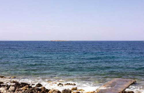 Villa Mala Smišna Poolside Paradise by the Sea - Photo 46