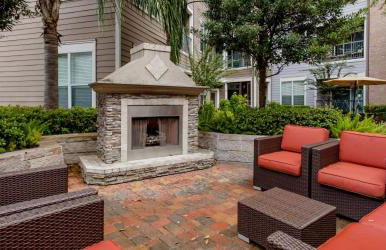 Stylish Open Concept Apt with King Bed, walking distance from NRG Texans Stadium, 1 mile to Med Center, Free Parking - Foto 30