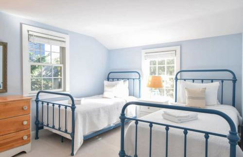 Pristine Multi-Family Home w Barn Game Room - Foto 34